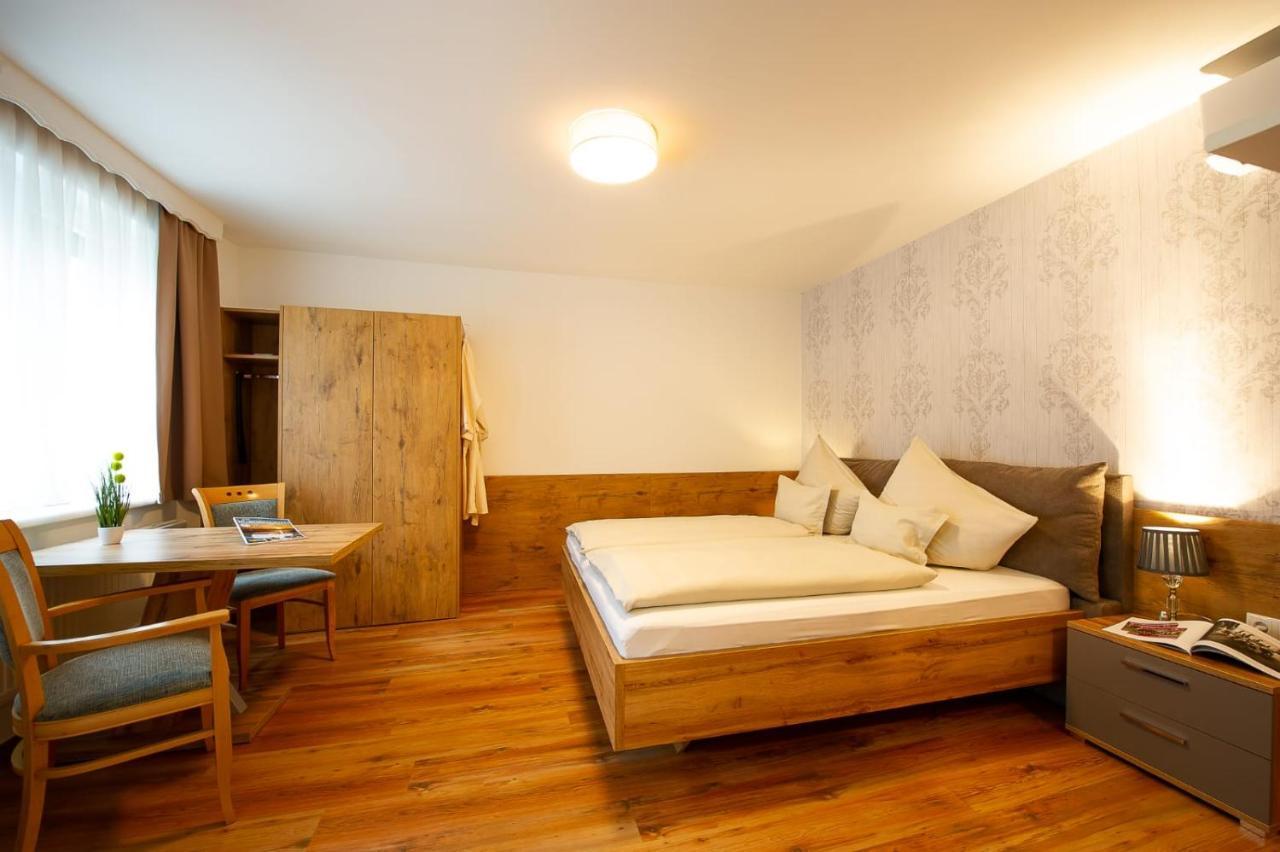 Arkadenhof Zur Puszta Graf Hotel Illmitz Ngoại thất bức ảnh