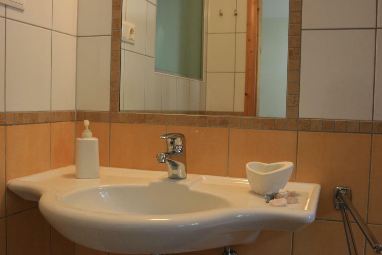 Arkadenhof Zur Puszta Graf Hotel Illmitz Ngoại thất bức ảnh